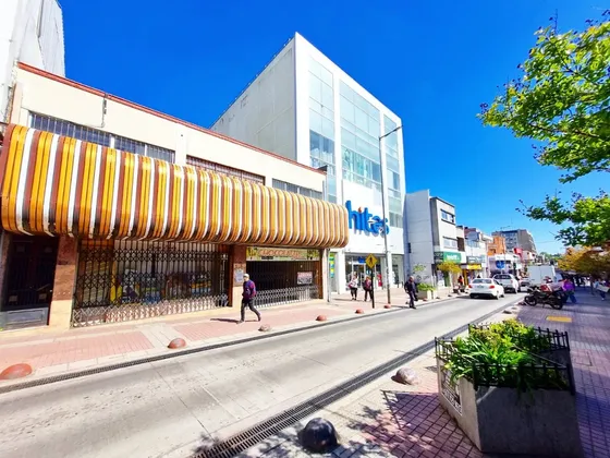 Arriendo De Local En Calle Colon
