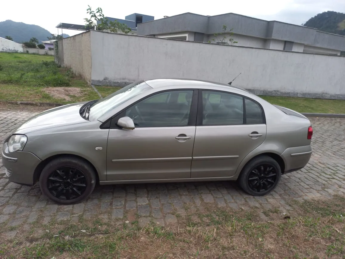 Volkswagen Polo Sedan 2008 Sedan Confortline — foto 2