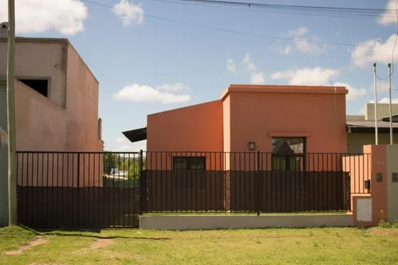 Casa De Dos Dormitorios Con Vista A Las Sierras