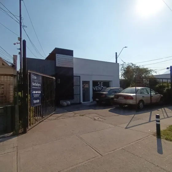 Casa Comercial En Venta Frente A Cobres De Vitacura