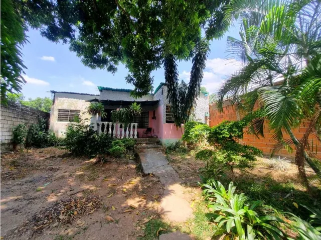 Casa En Venta. Sector El Piñal. El Limón. Aragua