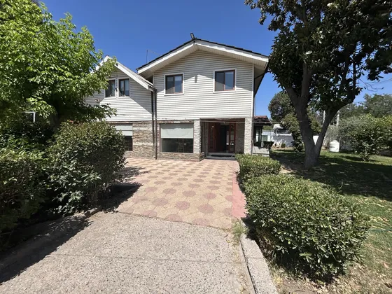 Excelente Terreno Con Casa Y Galpón Independientes