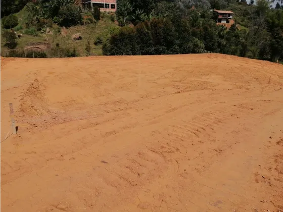 Encantadores Lotes En Venta Guarne Cerca Al Aeropuerto 