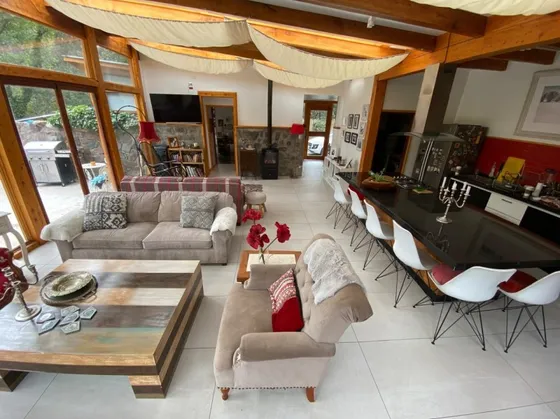 Excelente  Casa Condominio El Arrayán 