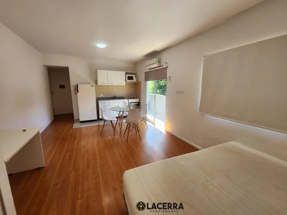 Alquiler De Departamento En Caseros Amueblado!!