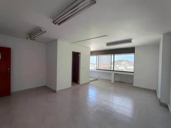 Oficina En Arriendo Centro, Santa Marta