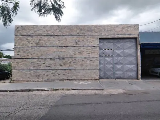 31842 Alquiler Galpón - Av. Michelena - Valencia - 300 M2