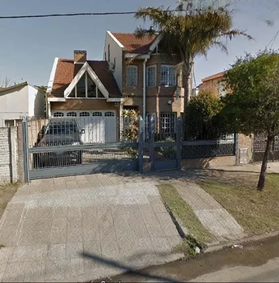 Chalet En Venta, Digno De Ver. Apto Credito. Quilmes Oeste