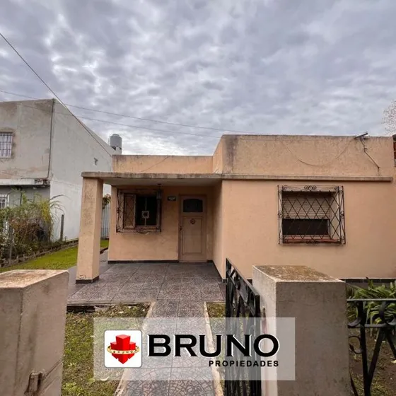 Casa En Venta En Merlo Sur