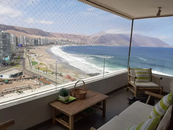 Vendo  Departamento Amoblado Con Vista Al Mar En Playa Cavan