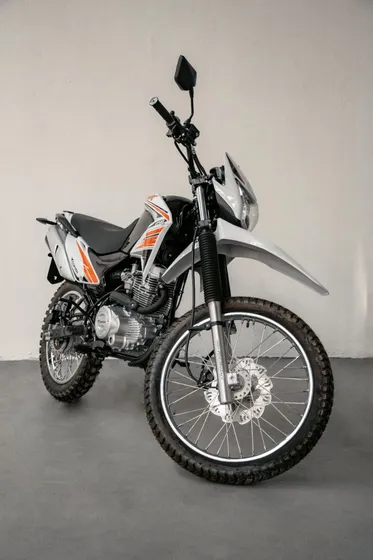 Corven Triax 250 R3 0km 2021 - Resonancias Motos