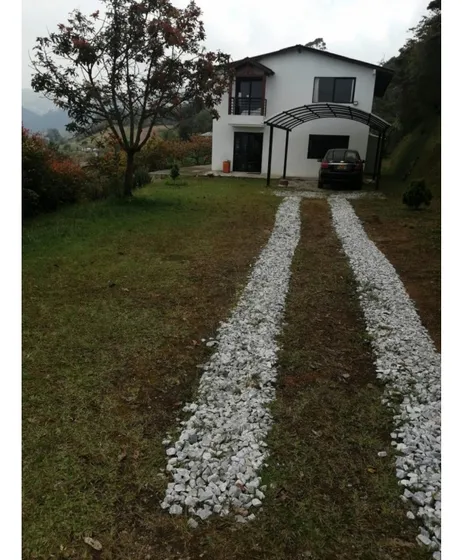 Hermosa Finca En Venta Marinilla Cerca Al Peñol 