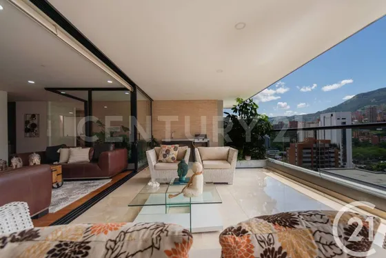 Se Vende Apartamento En El Poblado- Santa Maria De Los Angeles