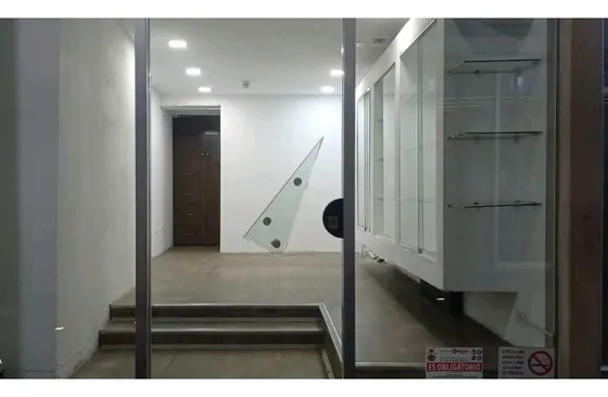Alquilo Local Comercial 62m2 Cc San Ignacio 7427