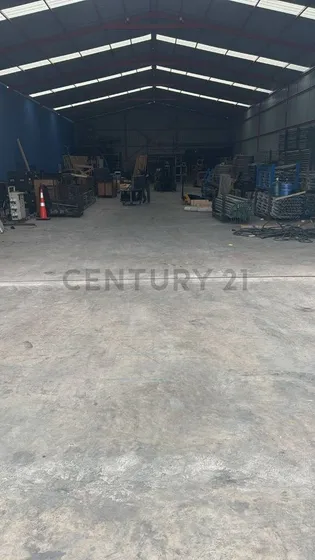 Arriendo Galpón Los Verdes