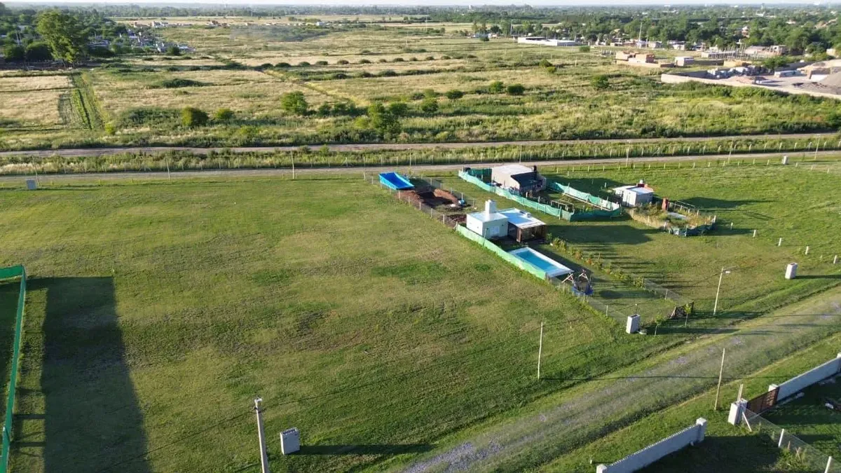 Lot in Las Rosas Neighborhood - Mariano Acosta