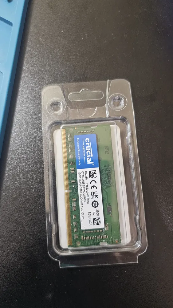Memória P/ Notebook Ddr4 16gb 3200mhz Crucial Ct16g4sfs832a