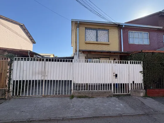 Arriendo Casa 2dor 1baño Metro Los Quillayes