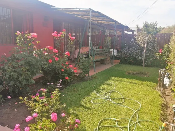 Casa De 1 Piso En Pasaje Cerrado. Simón Bolívar #40704