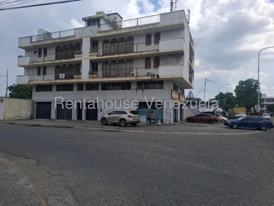Local En Alquiler Edif Las 2 Marías Acarigua - #25-23180 Jg