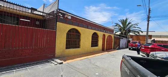 Arriendo Para Empresas Casa En Condominio En Iquique