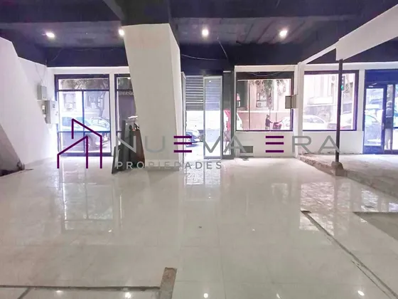 Locales Comerciales Desde 109 M² En Morandé 285 (174852)