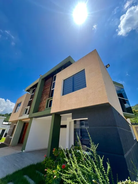 Townhouse En Res. Villas De San Diego Norte I Cod. Indith-270