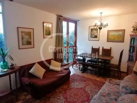 Casa En Venta De 3 Dorm. En Las Condes