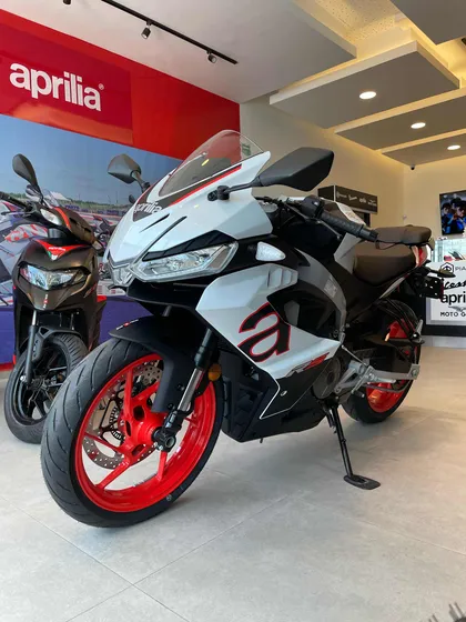 Aprilia Rs 457