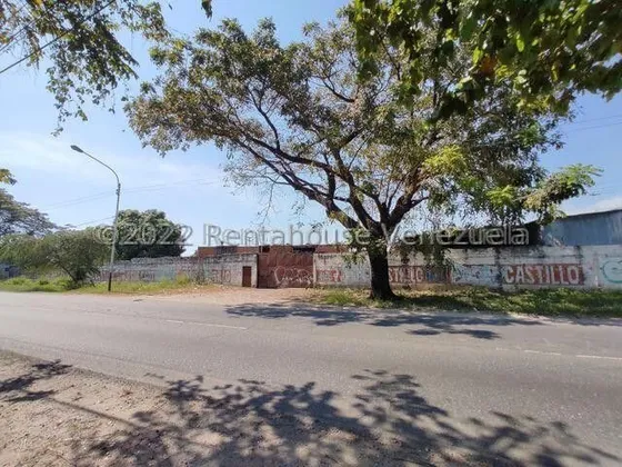 Vendo Terreno En La Zona Industrial Saman De Guere Turmero, Cód. 25-13582 Myc