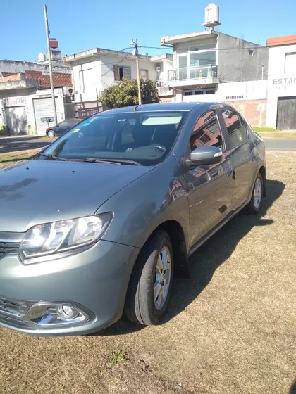 Renault Logan 1.6 Privilege 105cv