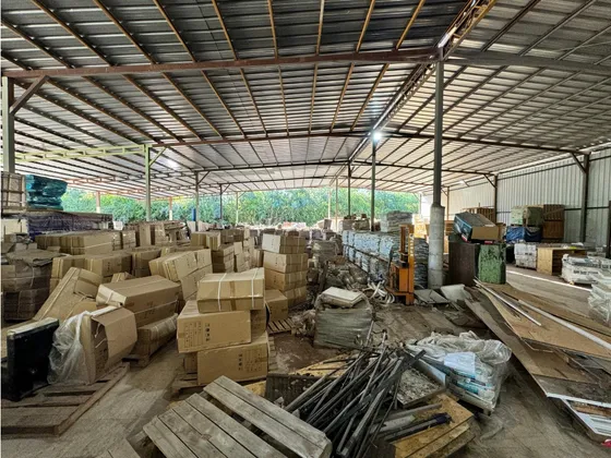 Arriendo Bodega Con Terreno, Calera De Tango