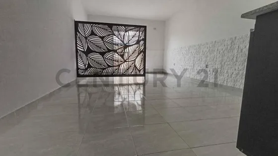 Ph En Venta Castelar Con Patio Y Cochera Apto Prefesional Y Apto Credito.