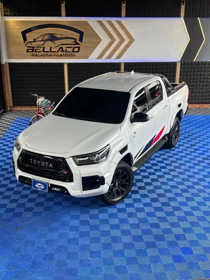 Toyota Hilux Gr