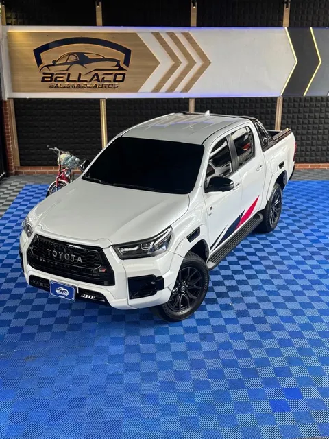 Toyota Hilux Gr