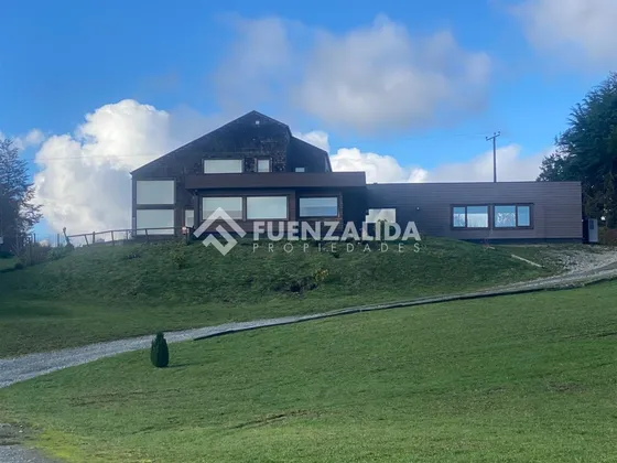Casa En Arriendo De 4d3b En Condominio De Puerto Varas