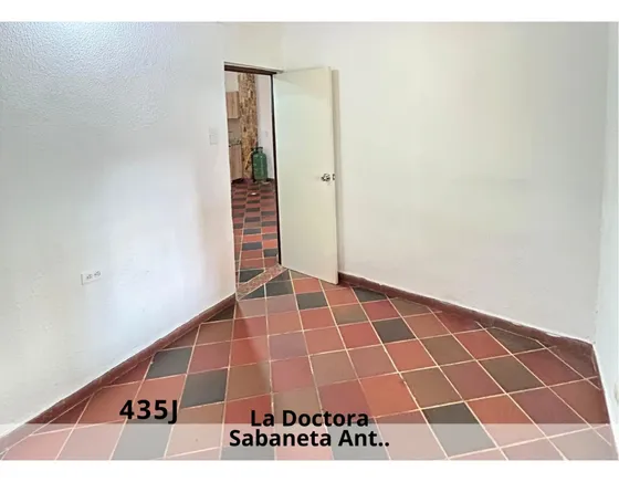 Vendo Finca A Pocos Minutos Del Parque De Sabaneta, Vereda La Doctora