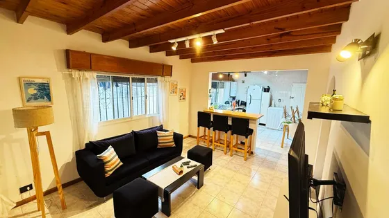 Casa En Venta En Juan Maria Gutierrez 