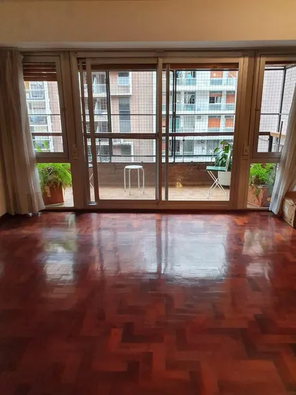 Departamento En  Alquiler En Nueva Córdoba De  3 Dormitorios Mas Dependencia De Servicio1 Cochera