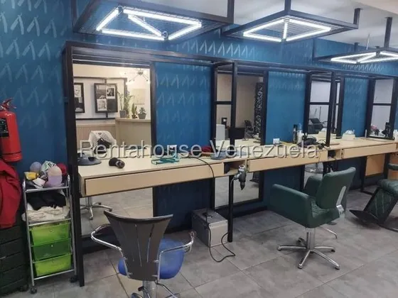 Ana Torres. Local Comercial En Venta 25-16759 En Los Palos Grandes