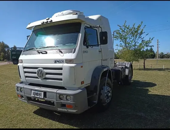 Volkswagen Worker17310