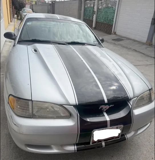 Ford Mustang 4.6 Gt Base Tela At
