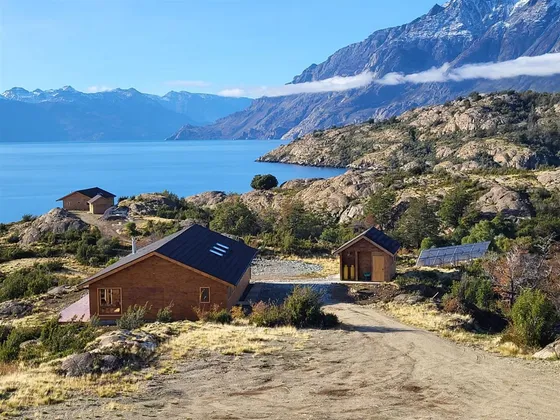 Casa En Venta De 3 Dorm. En Chile Chico