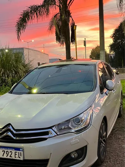 Citroën C4 Lounge 1.6 Thp 165 At6 Shine