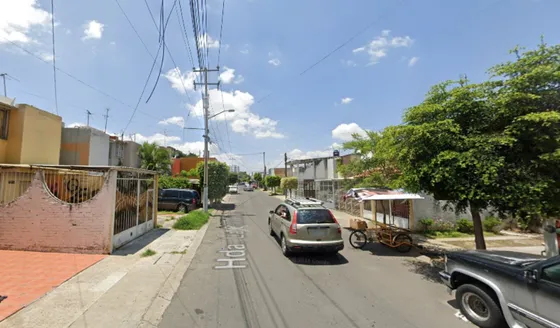 ¡ Casa En Venta ! (remate) - Plutarco Elias Calles 1,  Guadalajara, Jalisco -jcbb8