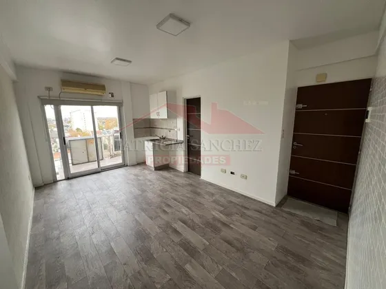 Departamento En Venta En Caseros