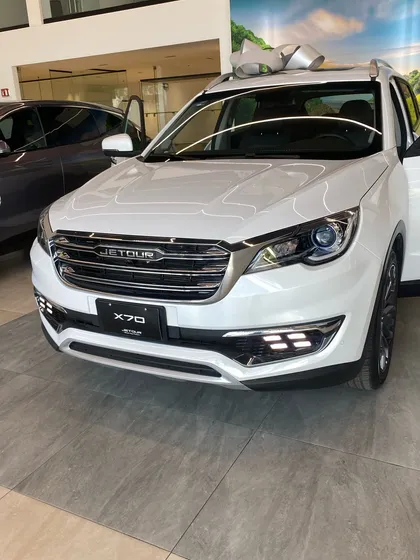 Jetour X70 Plus 1.5t At8