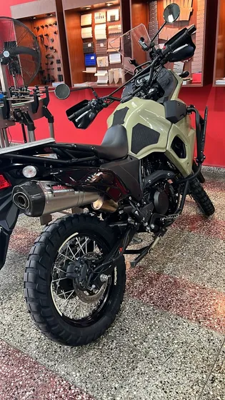 Kawasaki  Klr 650 Año 2023 14300km Con Accesorios Varios