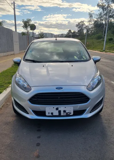 Ford Fiesta 1.5 S Flex 5p