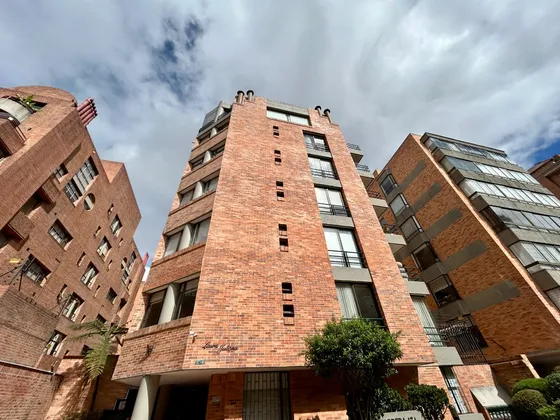 Vendo Apartamento Bogotá, 187m2. La Carolina, Unicentro. 3 Habitaciones, 3 Baños. Terrazas Con 3 Cupos De Parqueadero